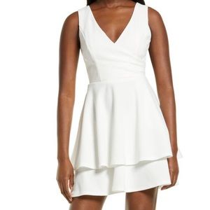 White open back fit and flare dress size large (tags attached, never worn)